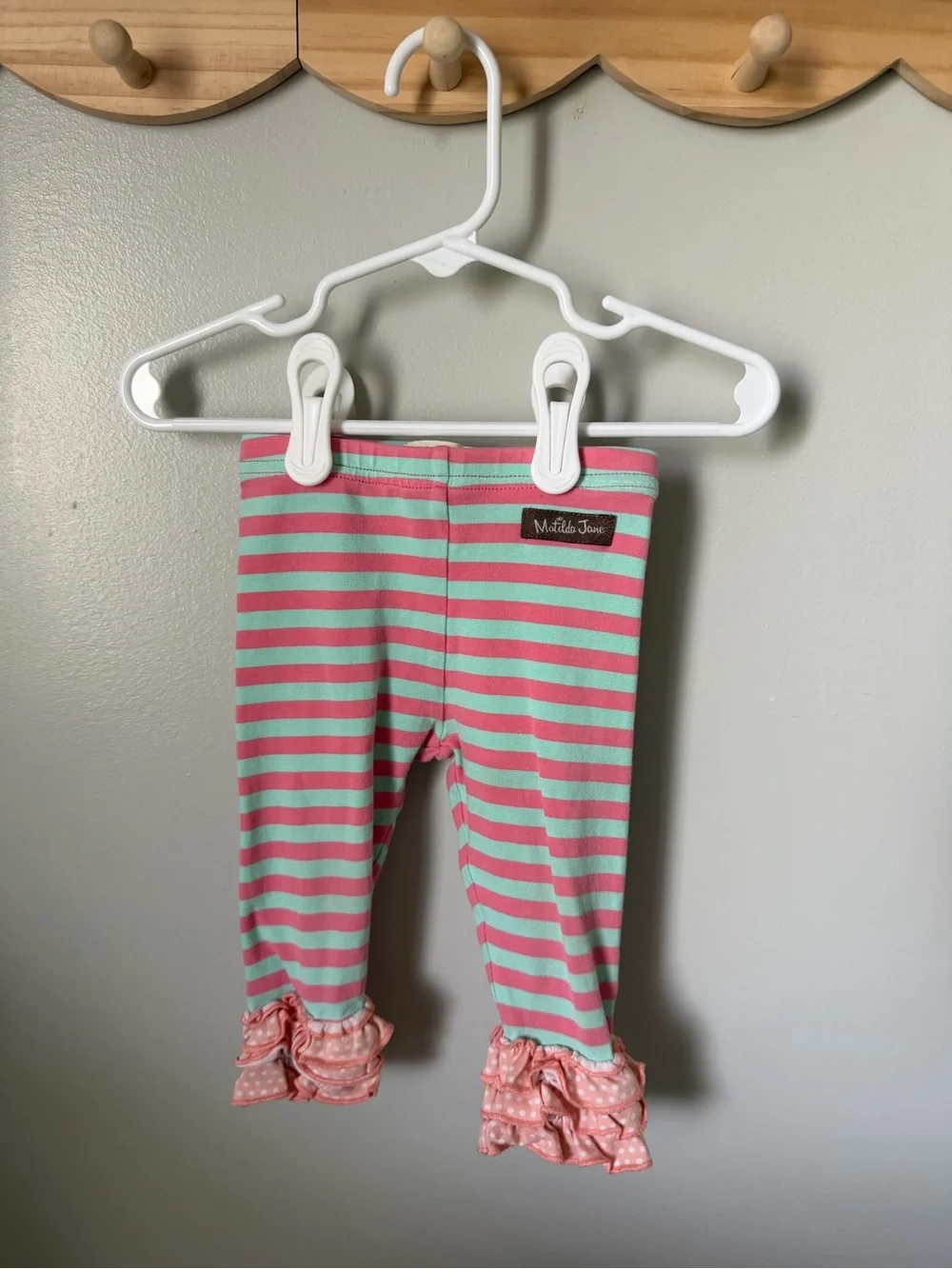 Matilda Jane Girls 6-12M Coral Teal Stripe Ruffle Hem Ankle Leggings Boutique